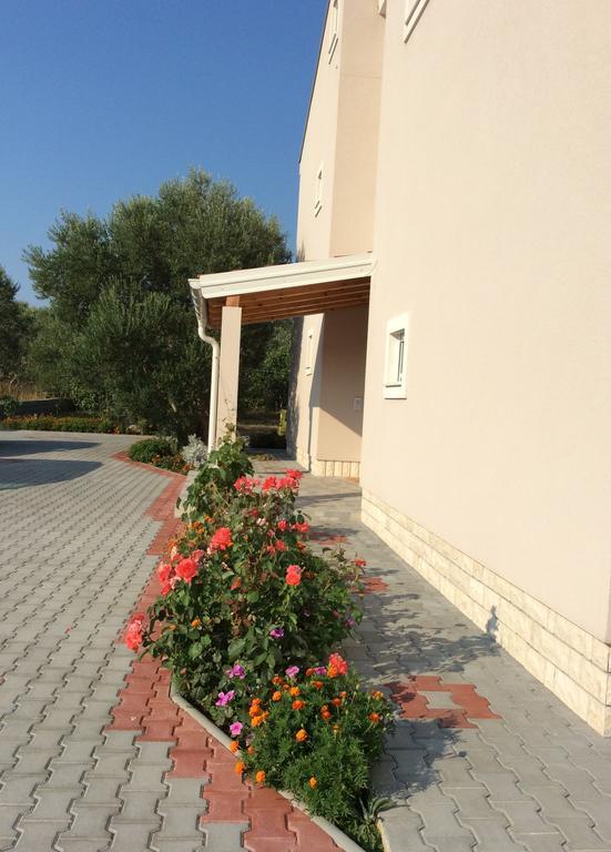 Apartments Franov Bibinje Exterior foto